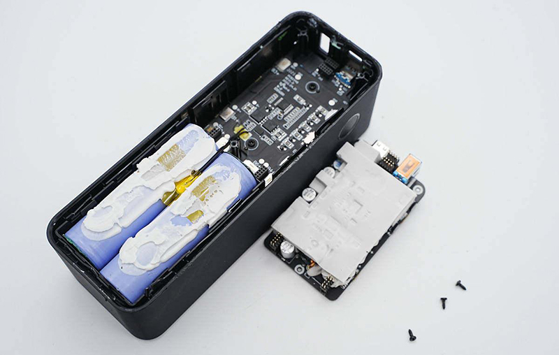 Application of thermal gap pad in power bank