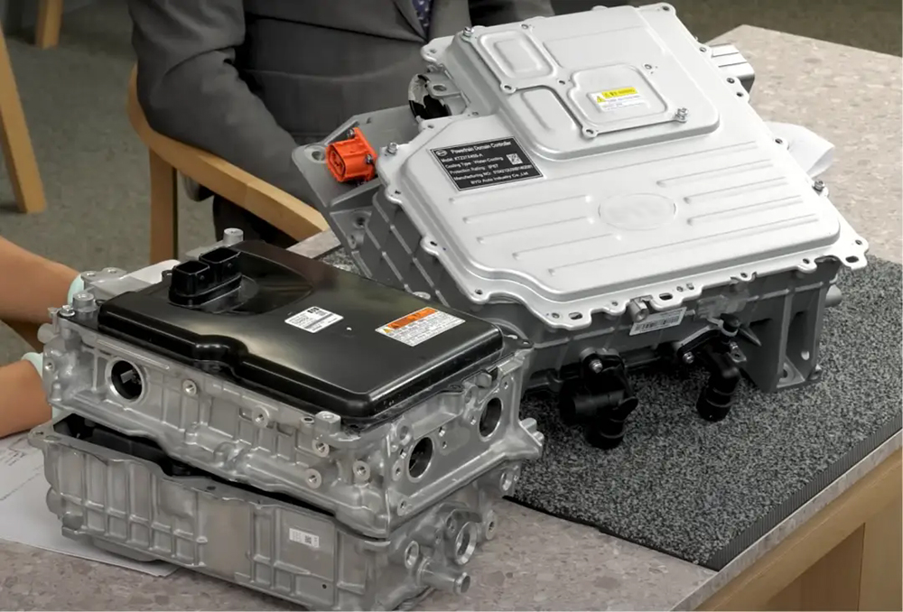 Vehicle Inverter
