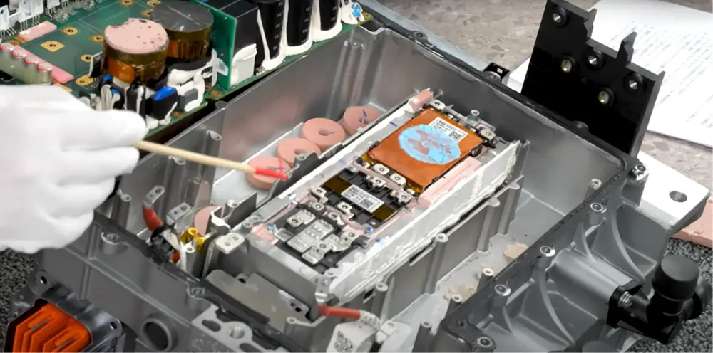 The Key Role of NFION NF150-150 Thermal Pad in Vehicle Inverters